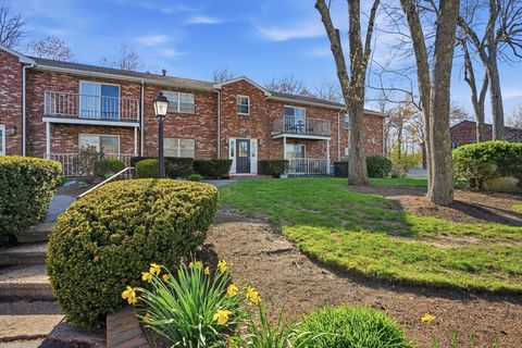 Photo of 16 Kingswood DR #2, Abington, MA 02351 (MLS # 73513115)