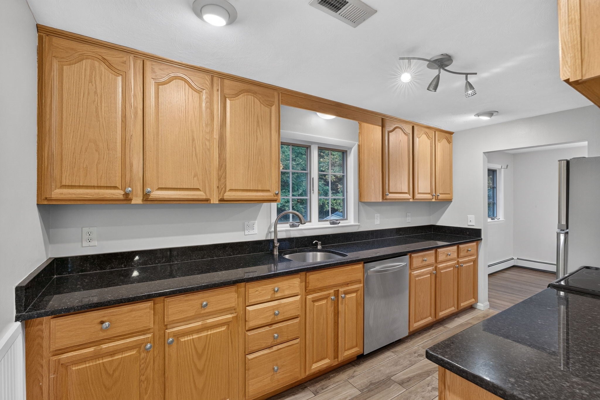 29 Hiram Rd, Framingham, MA, 29 Hiram Rd, Framingham, MA Photo #9