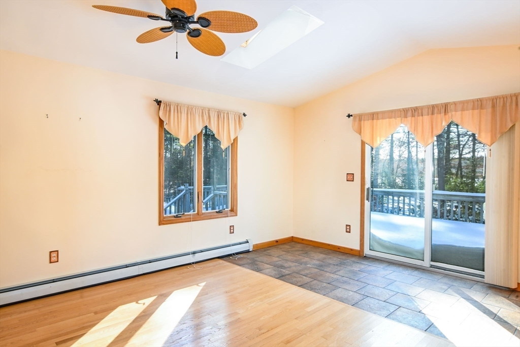 7 Randall Rd
