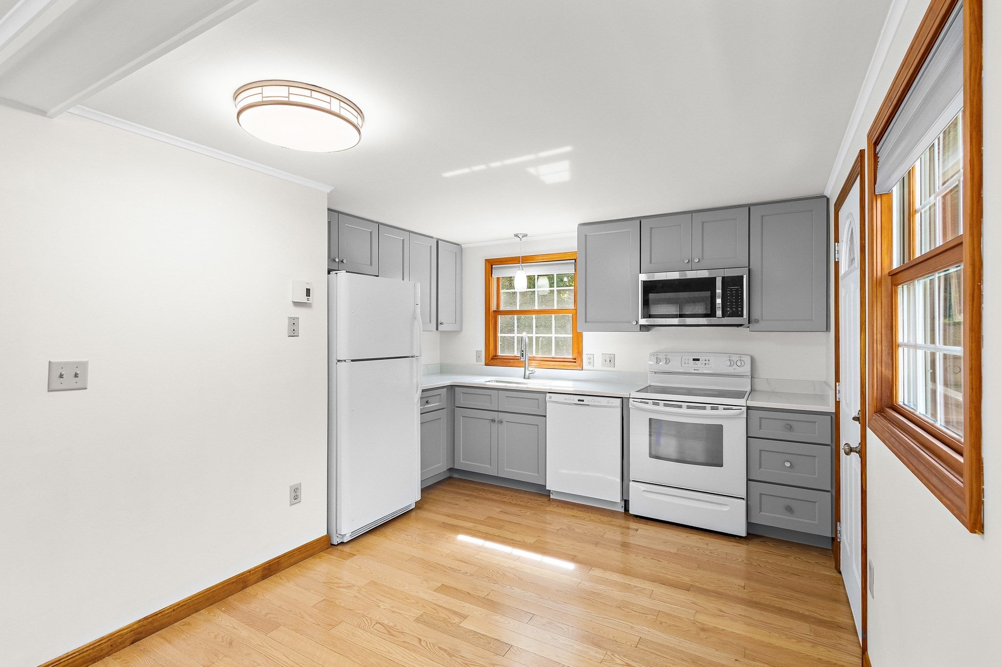 5 Memorial Dr, Northborough, MA, 5 Memorial Dr, Northborough, MA Photo #16