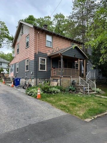 84 Hudson St