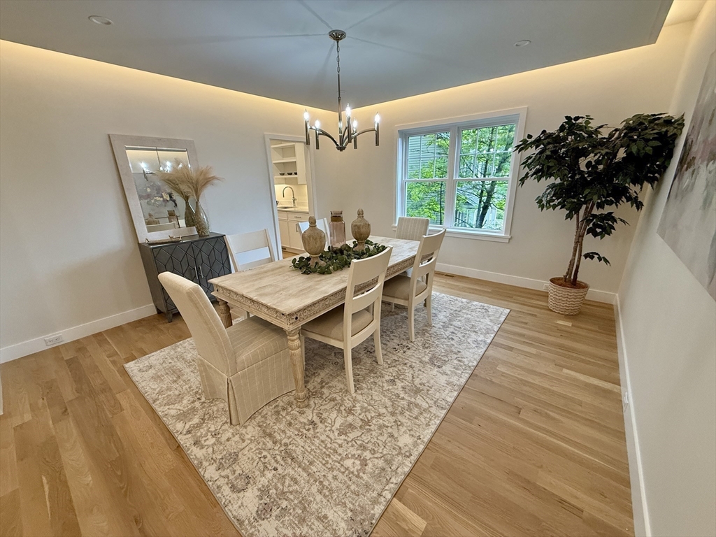 14 Benjamin Rd