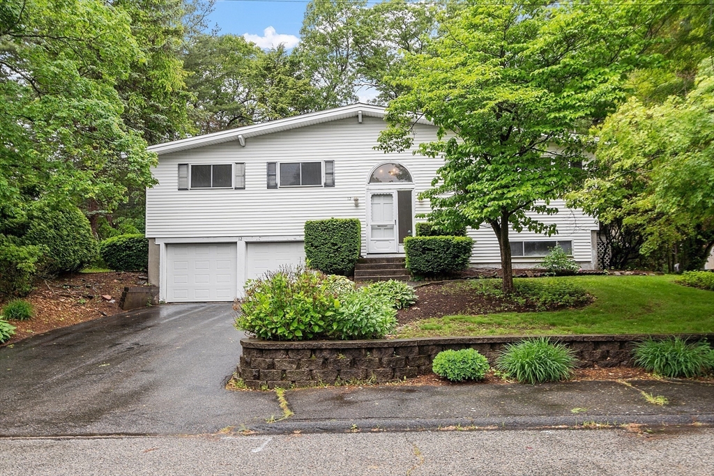 12 Debra Ln