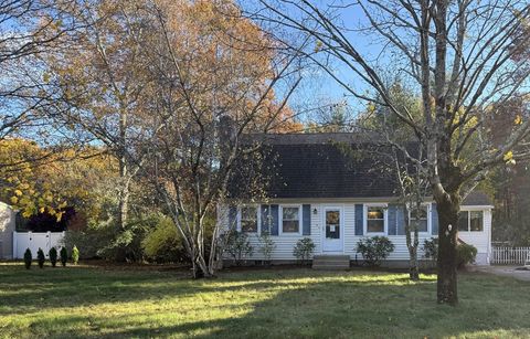 24 Maverick Dr Mansfield MA 02048