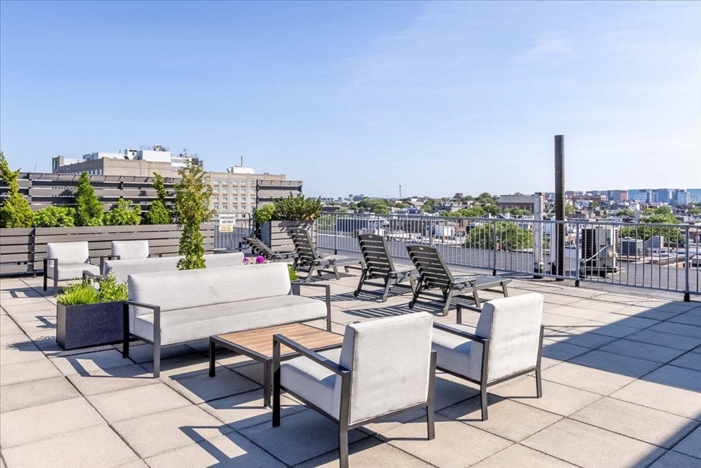 156 Porter St #320, Boston, MA Photo #23