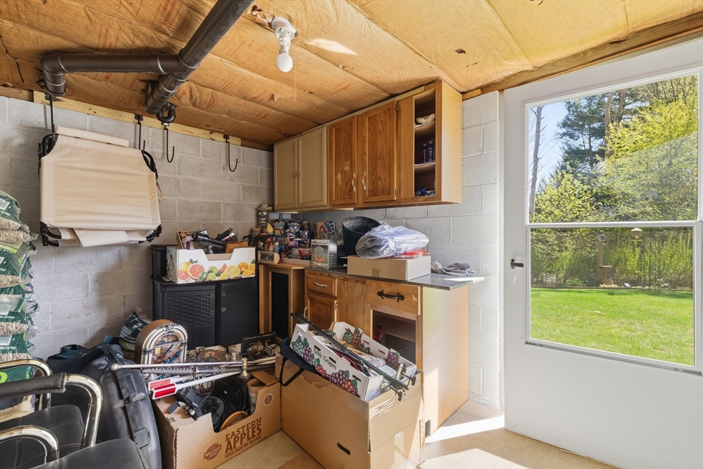 284 N Woodstock Rd, Southbridge, MA, 284 N Woodstock Rd, Southbridge, MA Photo #30