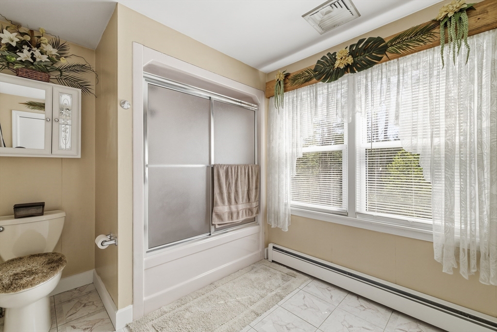 284 N Woodstock Rd, Southbridge, MA, 284 N Woodstock Rd, Southbridge, MA Photo #18