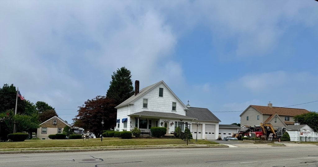 318 Alden Rd