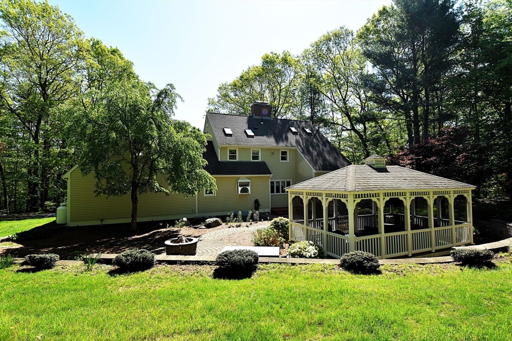 290 Westboro Rd