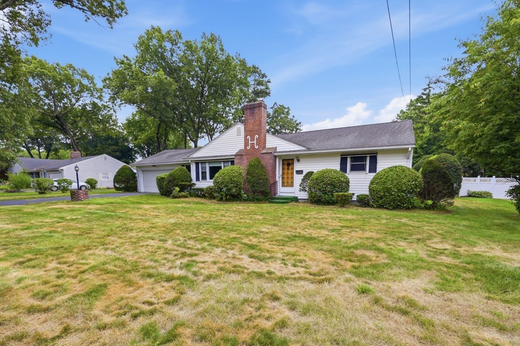 774 Shaker Rd, Longmeadow, MA, 774 Shaker Rd, Longmeadow, MA Photo #2