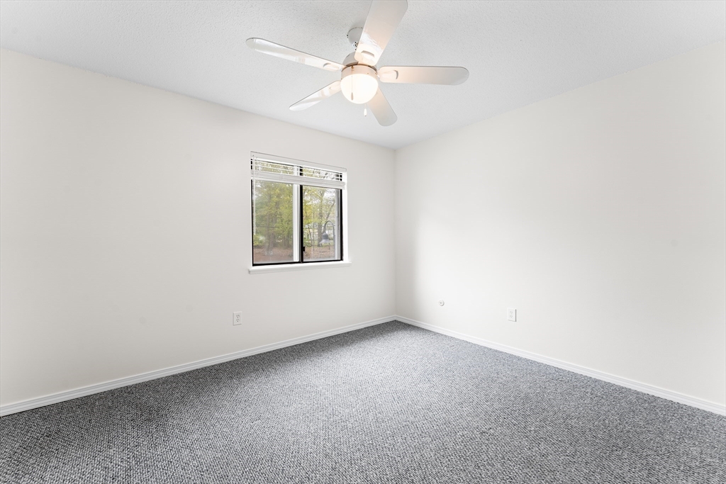 42 Village Brook Ln #42, Natick, MA Photo #15