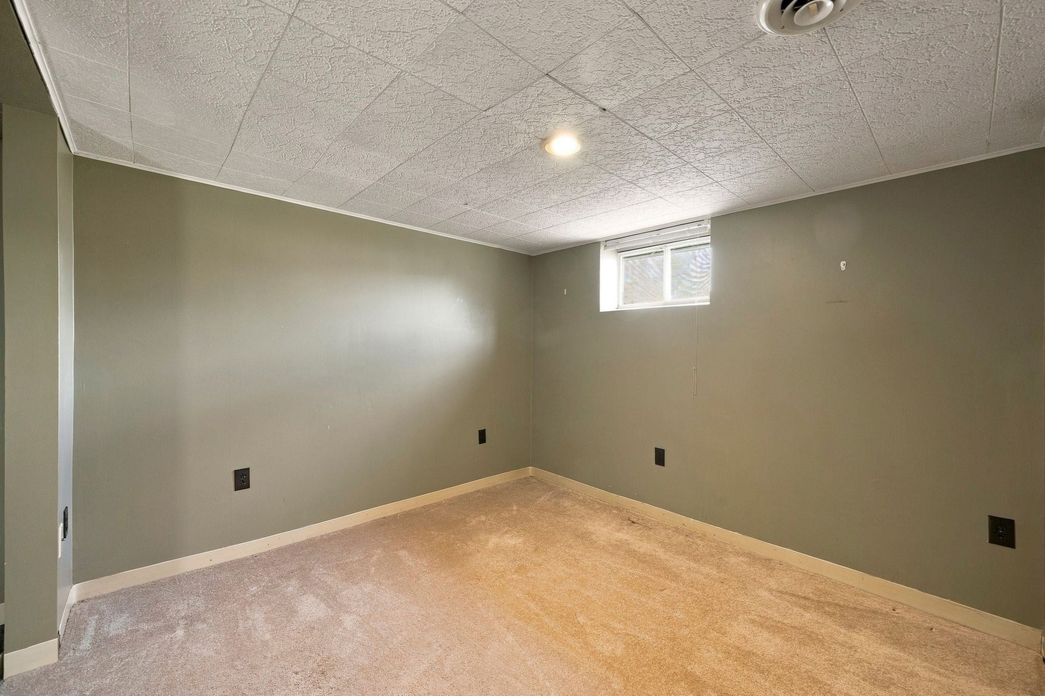 24 Overlook Ave, Beverly, MA Photo #21