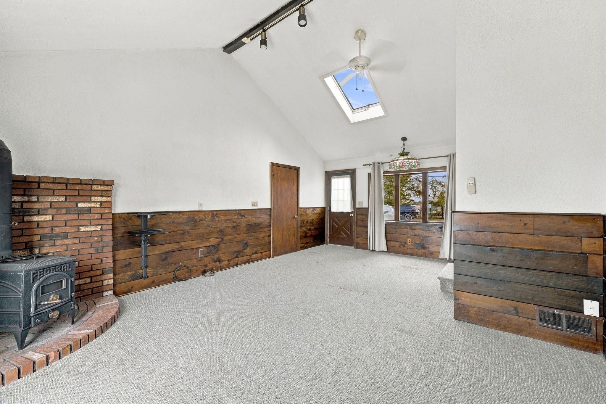 24 Overlook Ave, Beverly, MA Photo #12