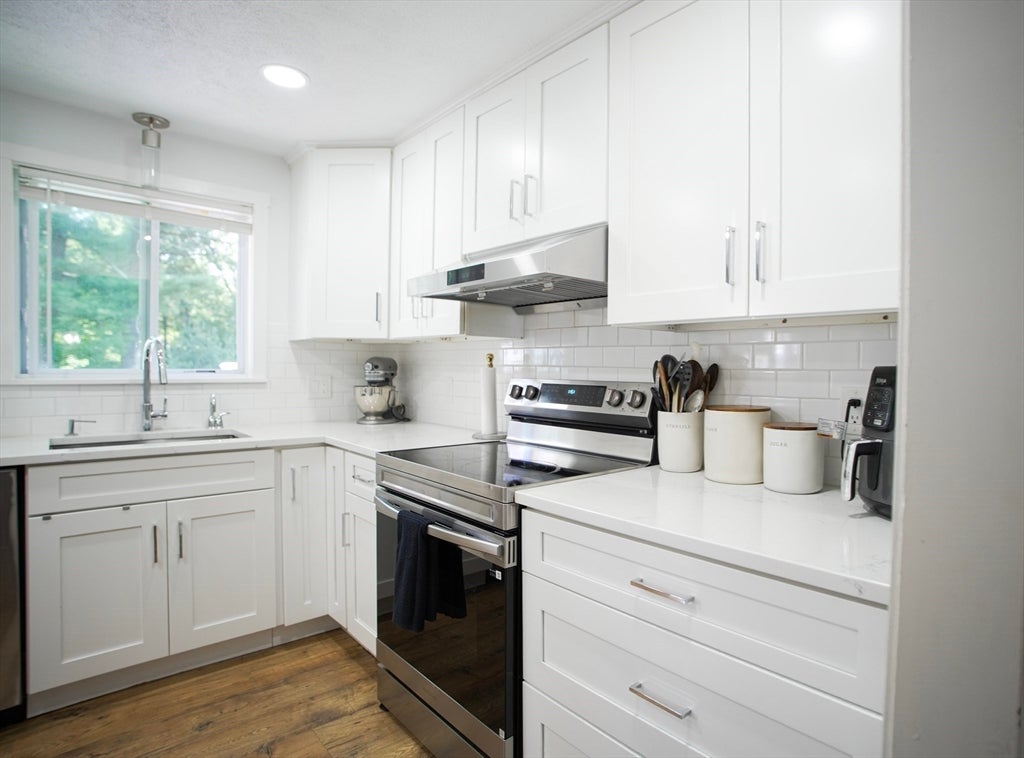 30 Porter St, Billerica, MA, 30 Porter St, Billerica, MA Photo #8