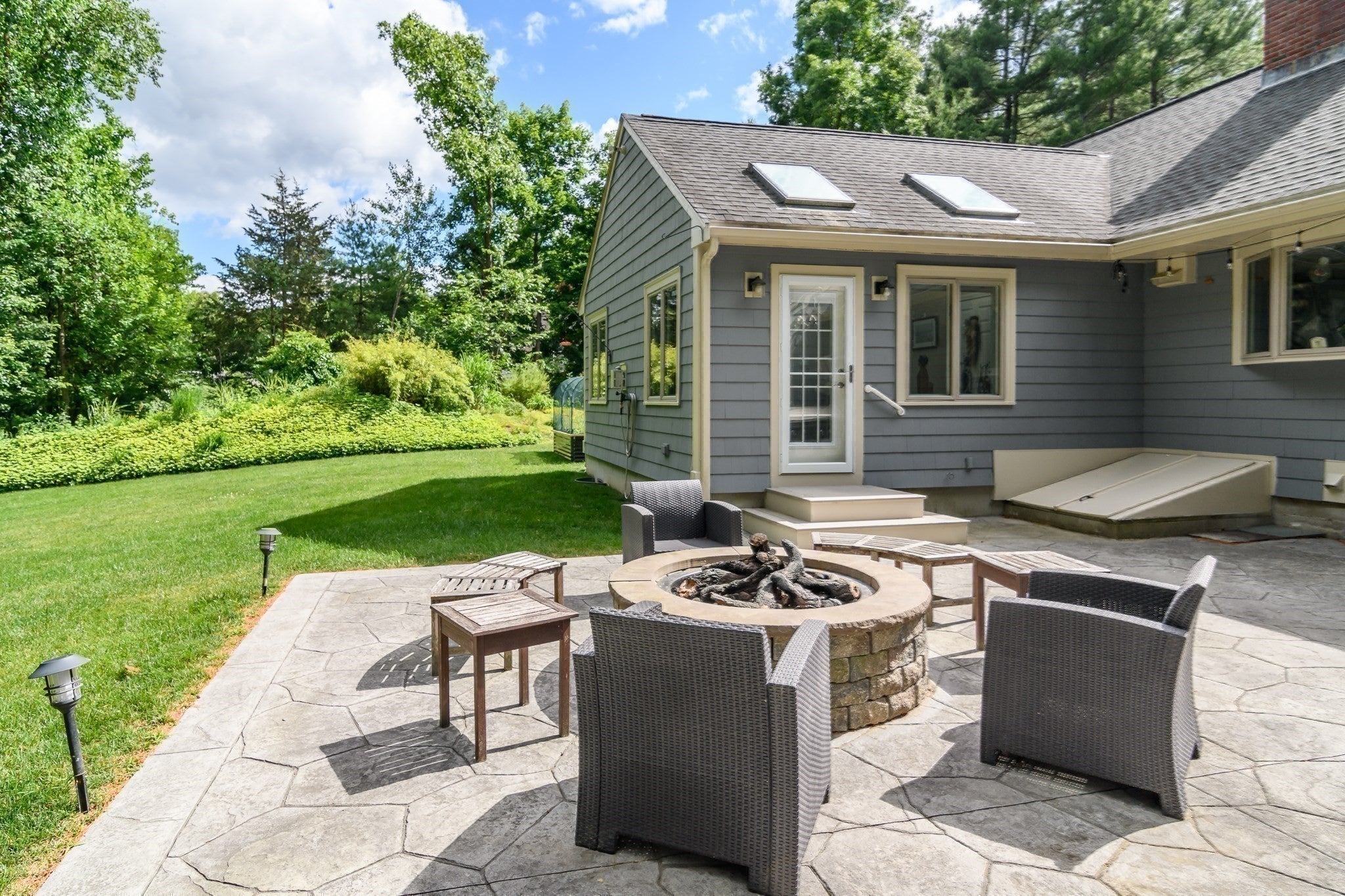 61 Cedar Lane, Westwood, MA Photo #33