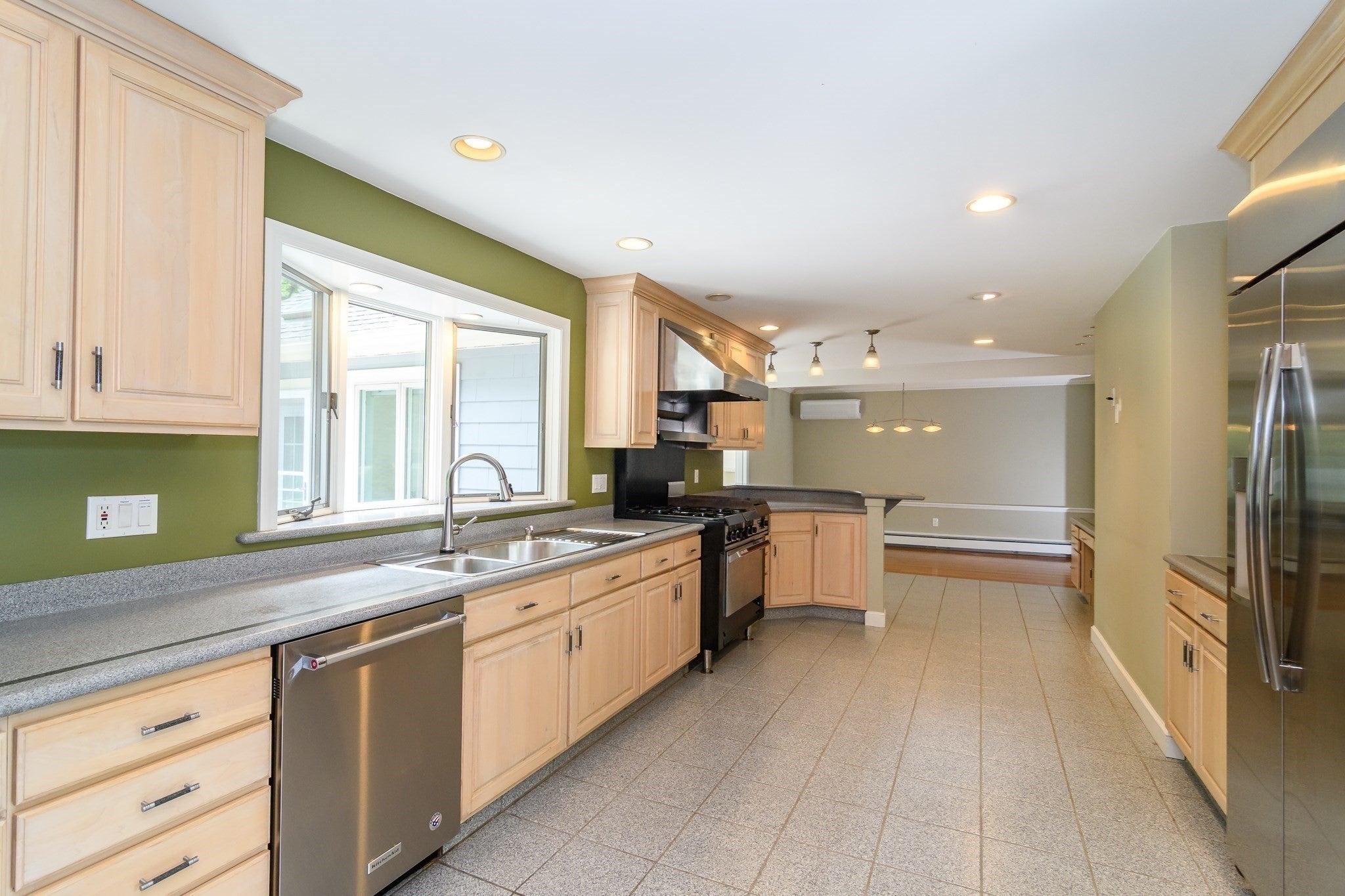 61 Cedar Lane, Westwood, MA Photo #14