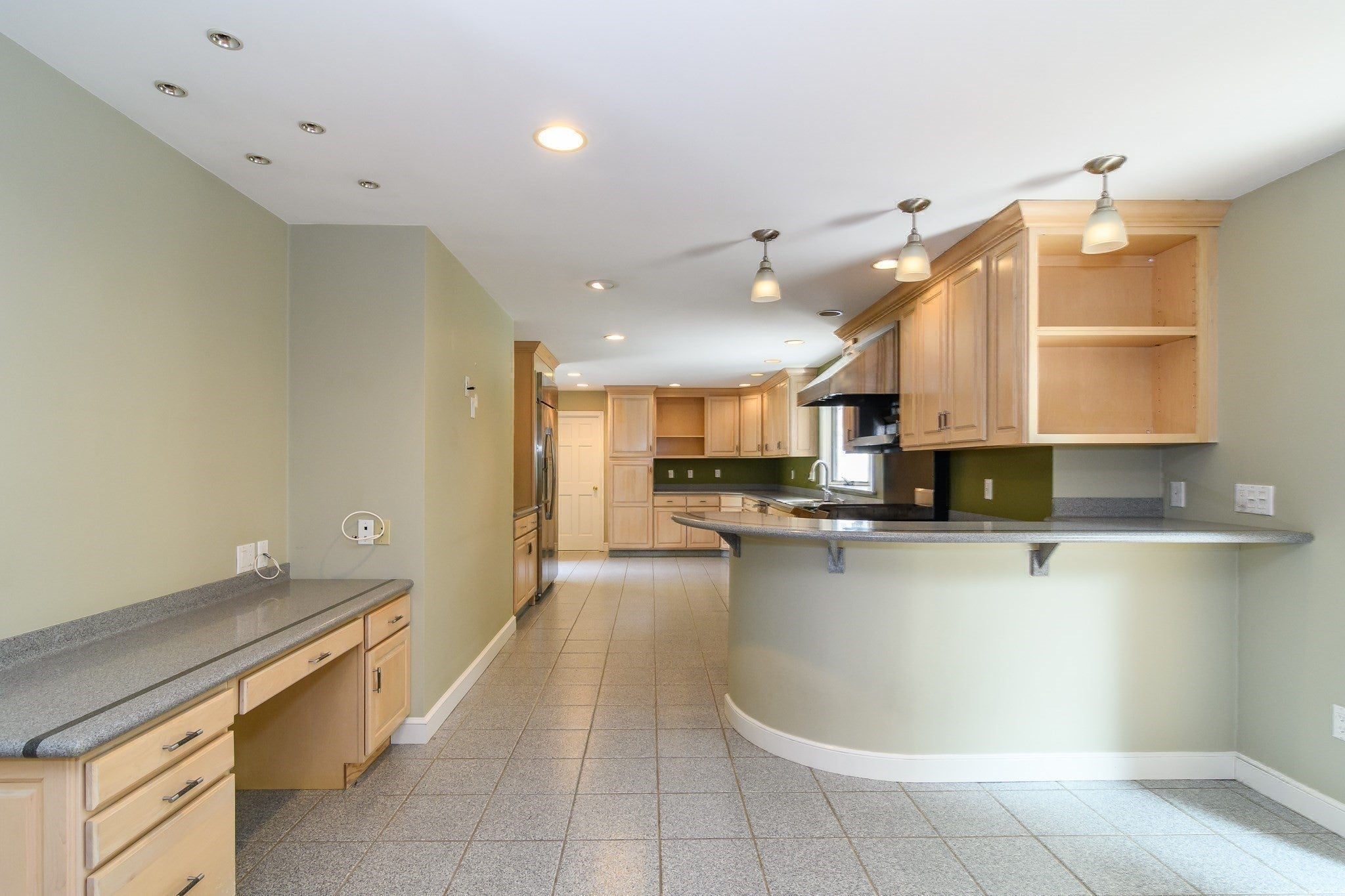61 Cedar Lane, Westwood, MA Photo #16