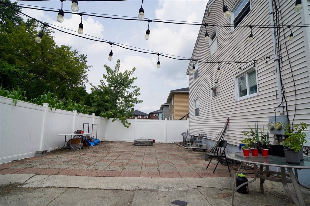 79 Pratt Ave, Lowell, MA, 79 Pratt Ave, Lowell, MA Photo #38