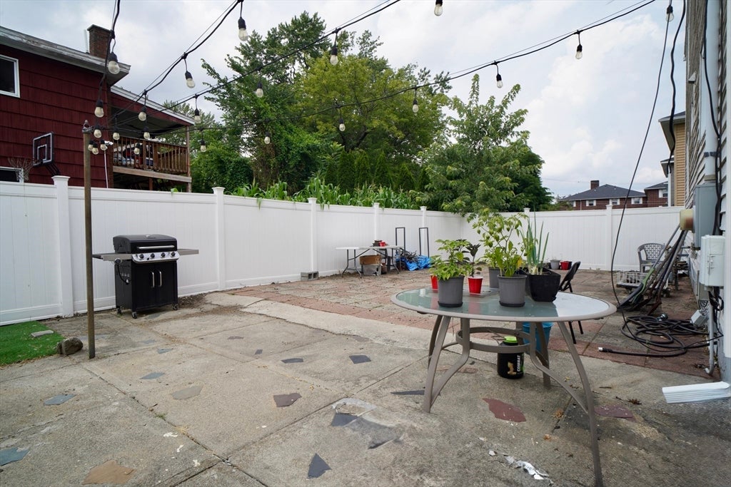 79 Pratt Ave, Lowell, MA, 79 Pratt Ave, Lowell, MA Photo #37