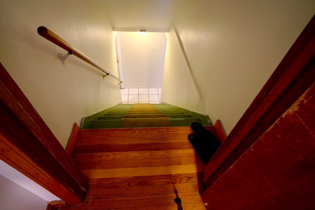 79 Pratt Ave, Lowell, MA, 79 Pratt Ave, Lowell, MA Photo #25