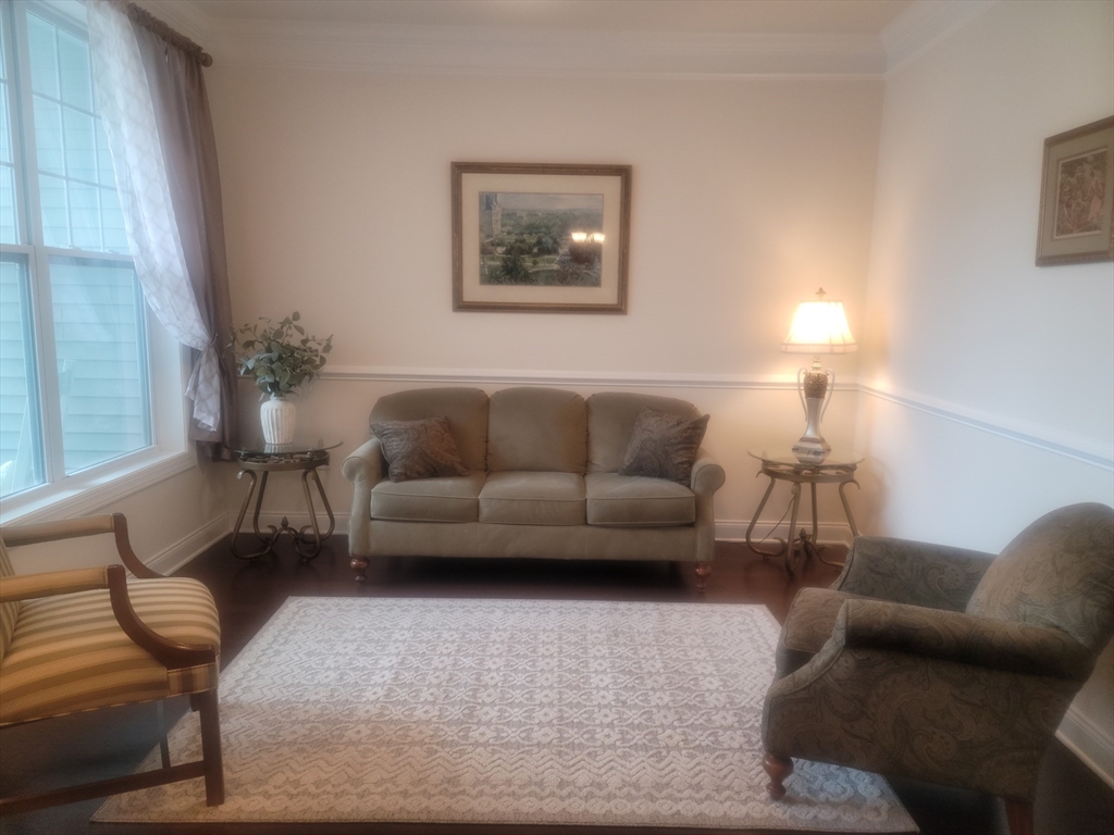 40 Phoebe St 101