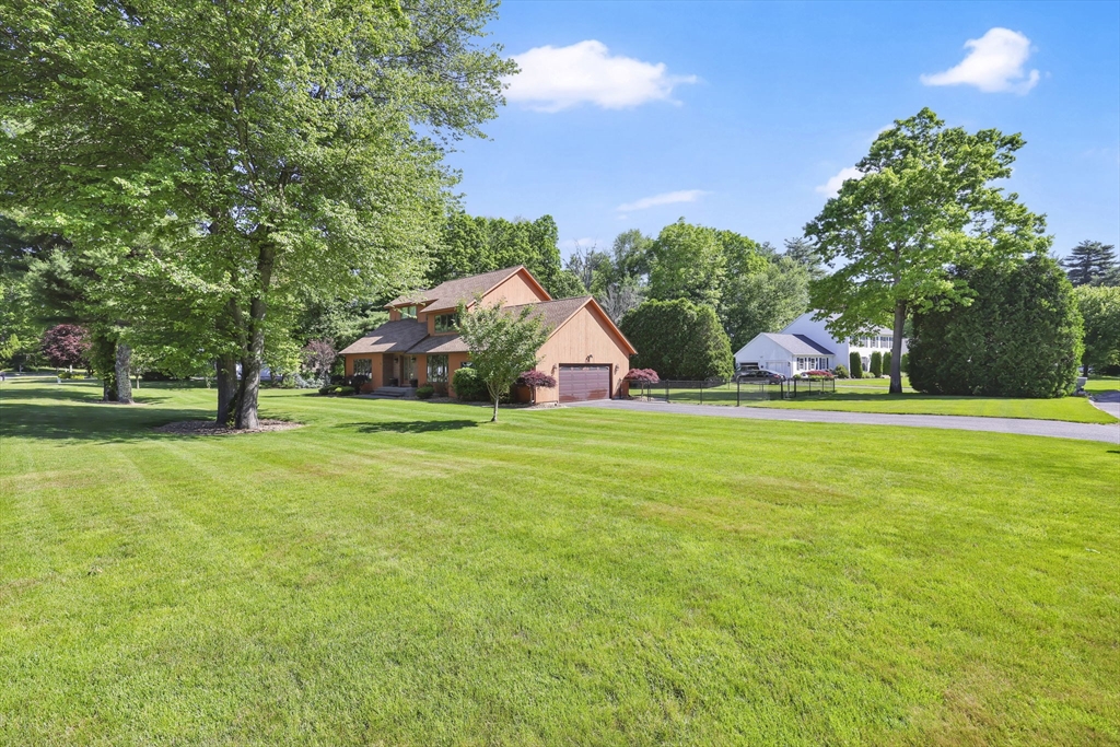 38 Evergreen Dr