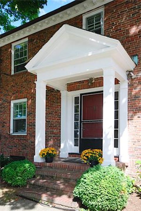 20 Trinity Terrace Newton MA 02459