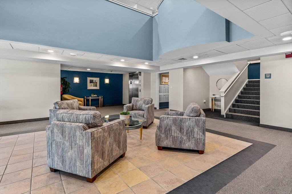 140 Railroad Ave #B403, Norwood, MA, 140 Railroad Ave #B403, Norwood, MA Photo #4
