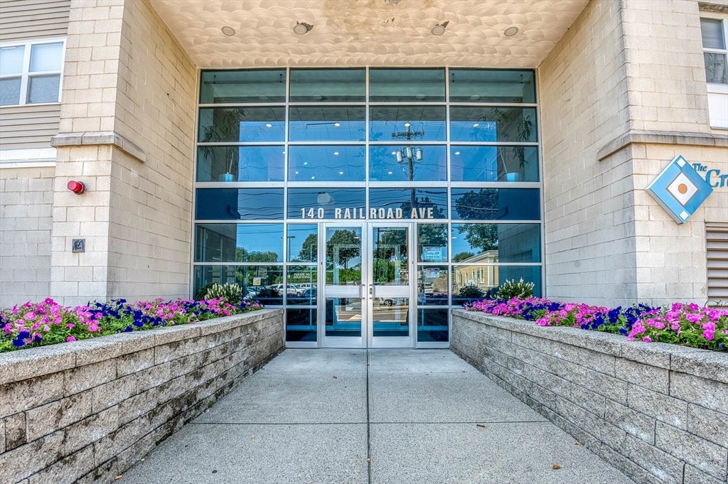 140 Railroad Ave #B403, Norwood, MA, 140 Railroad Ave #B403, Norwood, MA Photo #3