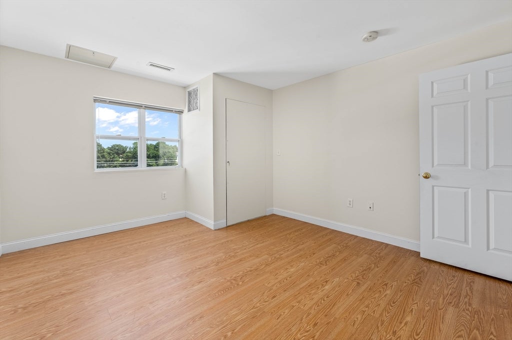 140 Railroad Ave #B403, Norwood, MA, 140 Railroad Ave #B403, Norwood, MA Photo #22