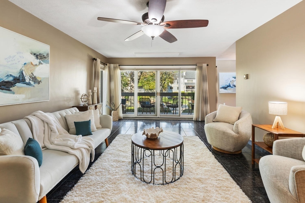 1100 Salem Street 58