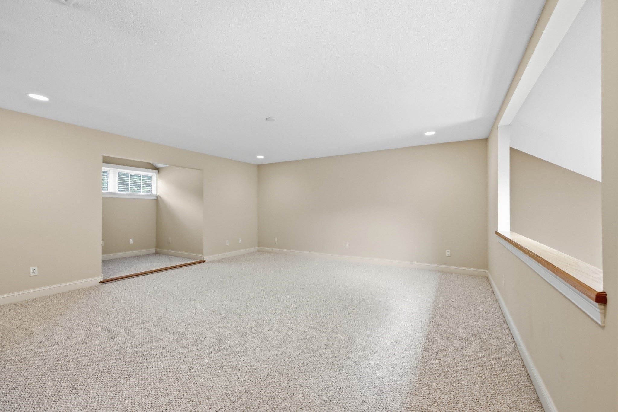 341 Pinehurst Dr #341, East Longmeadow, MA, 341 Pinehurst Dr #341, East Longmeadow, MA Photo #22
