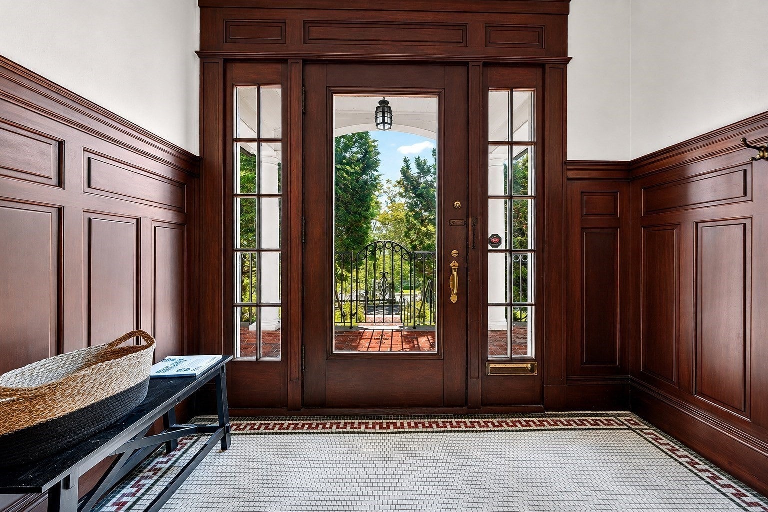 127 Commonwealth Ave