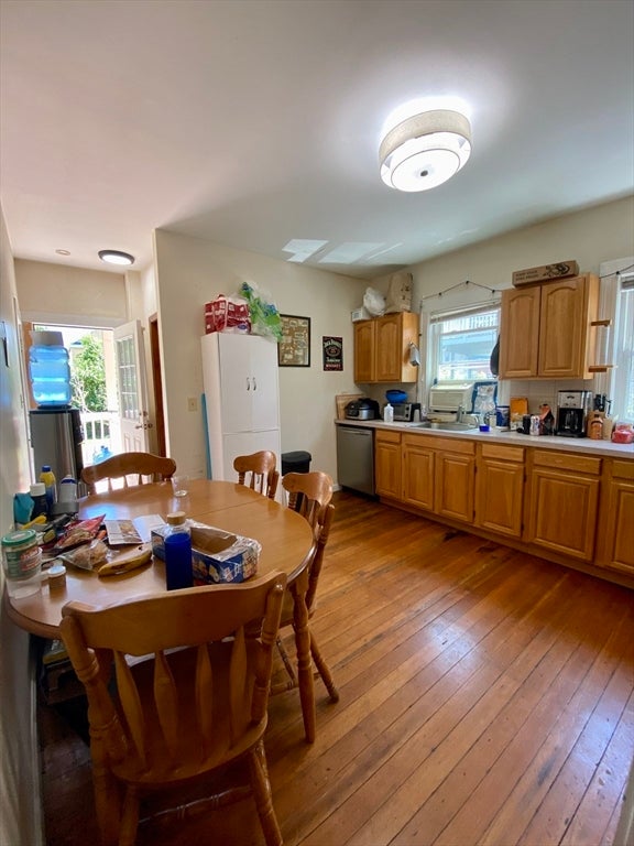 Photo of 270 Harvard St, Medford, MA