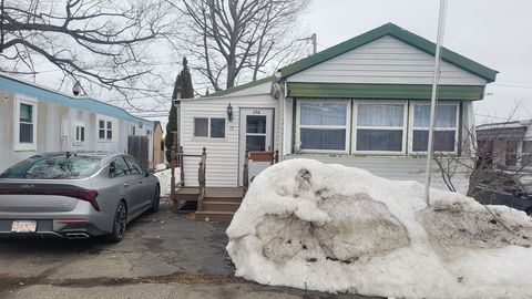 261 Newbury 17A Peabody MA 01960