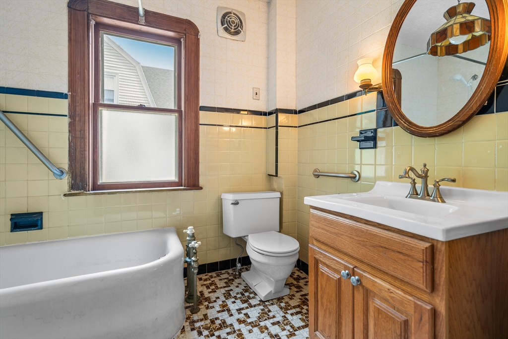 48 Palmer St, Arlington, MA Photo #20
