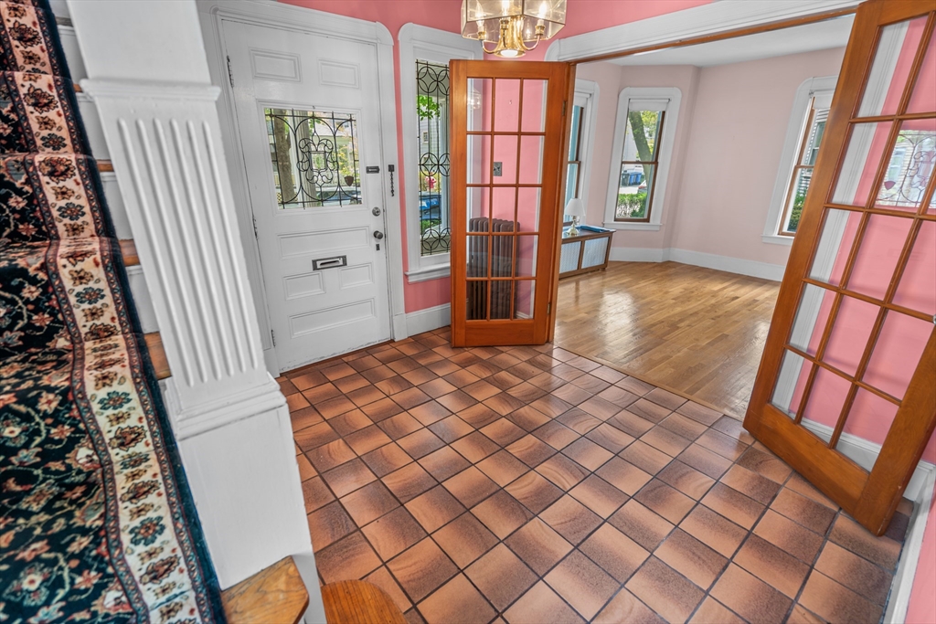 48 Palmer St, Arlington, MA Photo #12