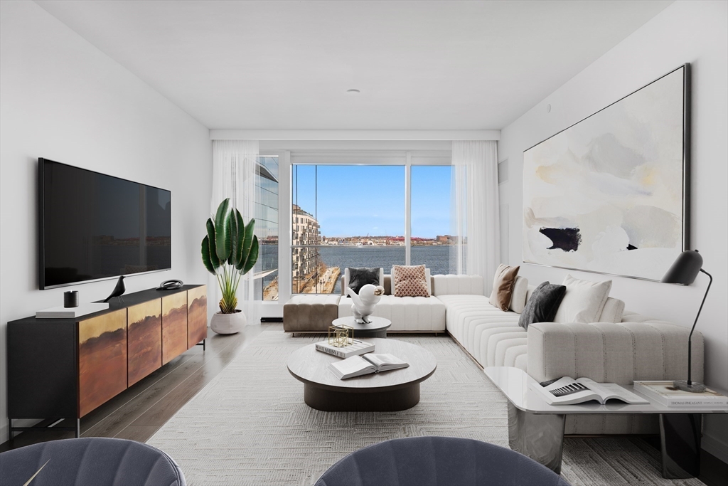 150 Seaport Blvd D