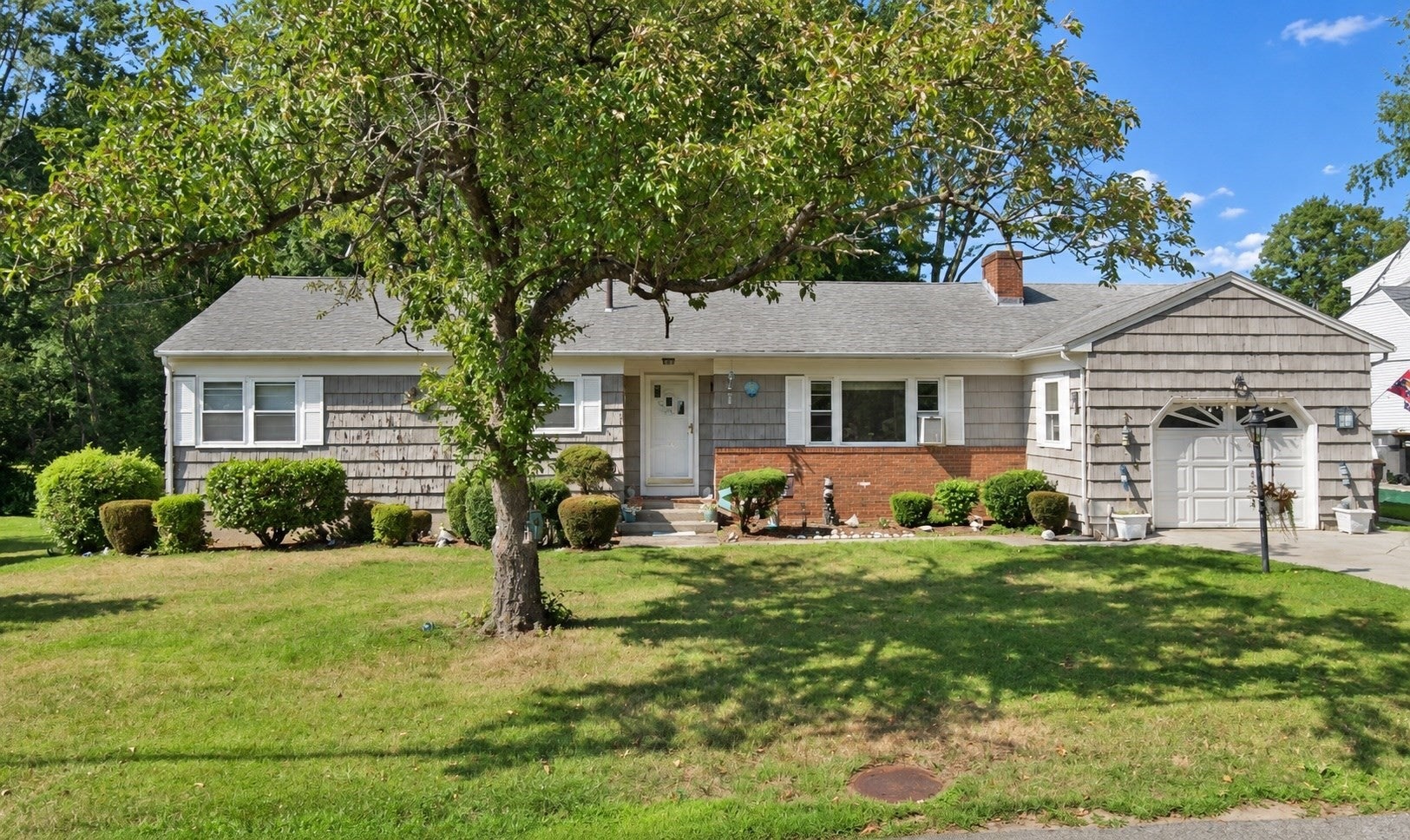 25 Ransom Rd, Framingham, MA Photo #1