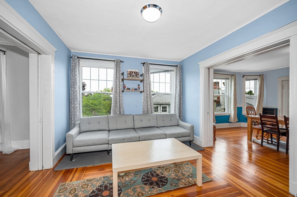 374 Massachusetts Ave 3