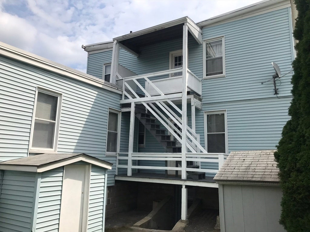 16 Temple Street