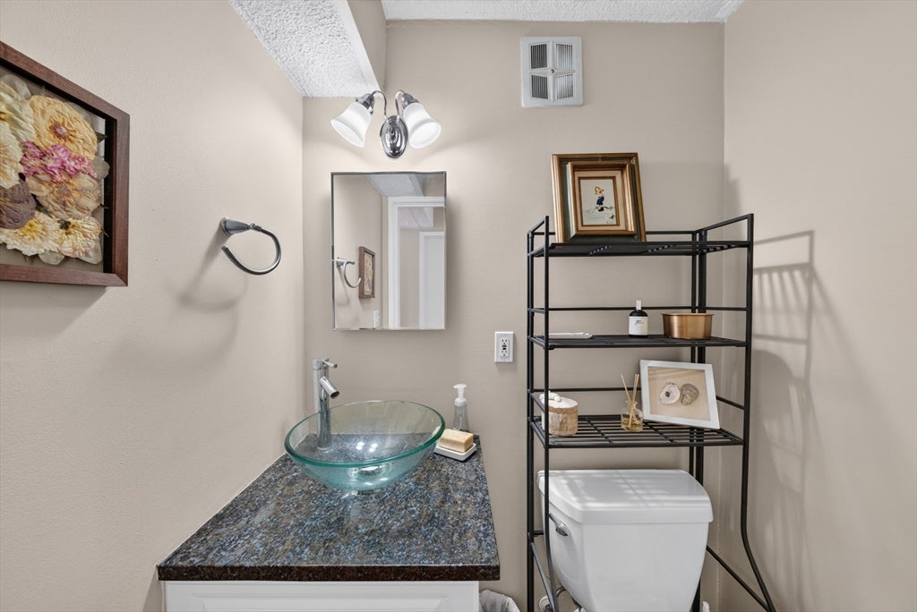 55 Sewall Ave #PHB, Brookline, MA Photo #17