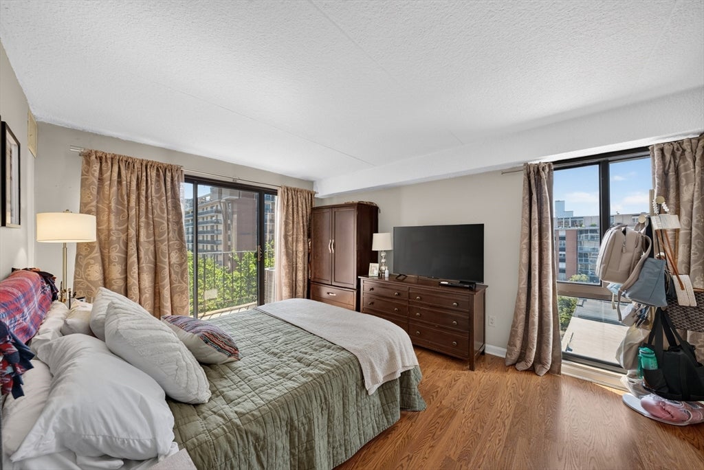 55 Sewall Ave #PHB, Brookline, MA Photo #10