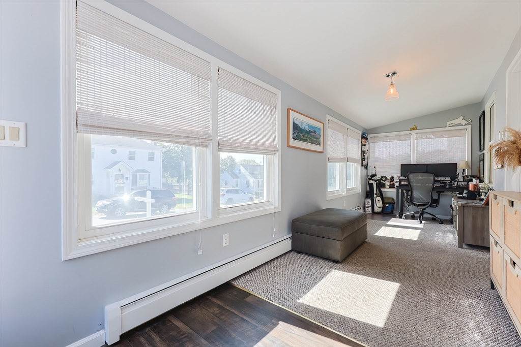 39 Dobson Rd