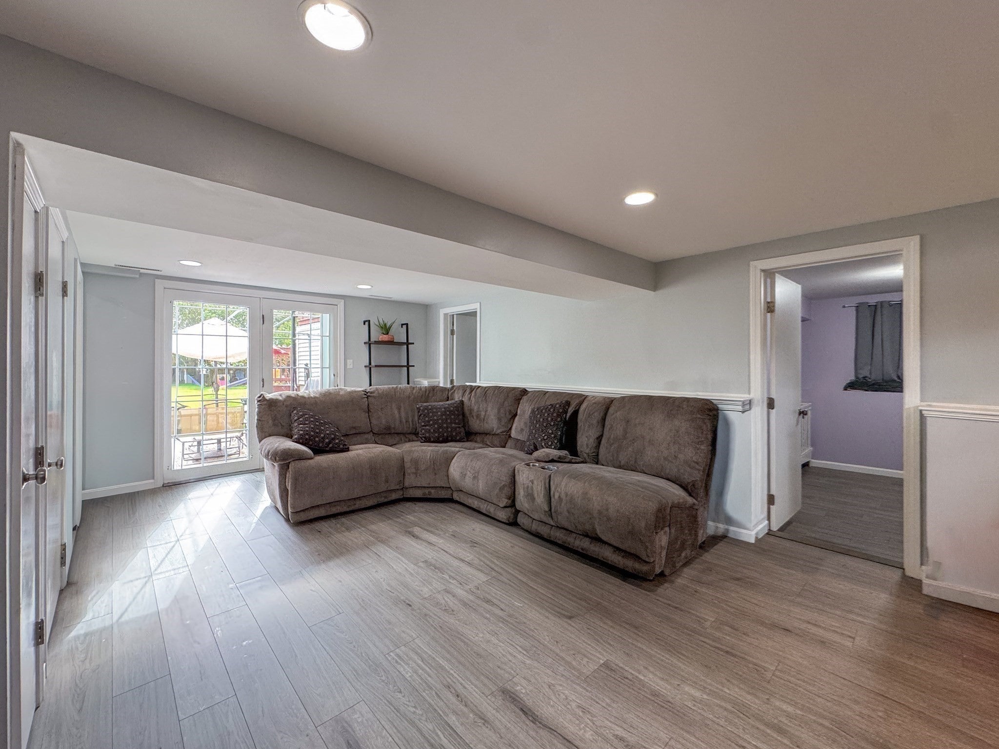 601 Wood St, Somerset, MA Photo #10