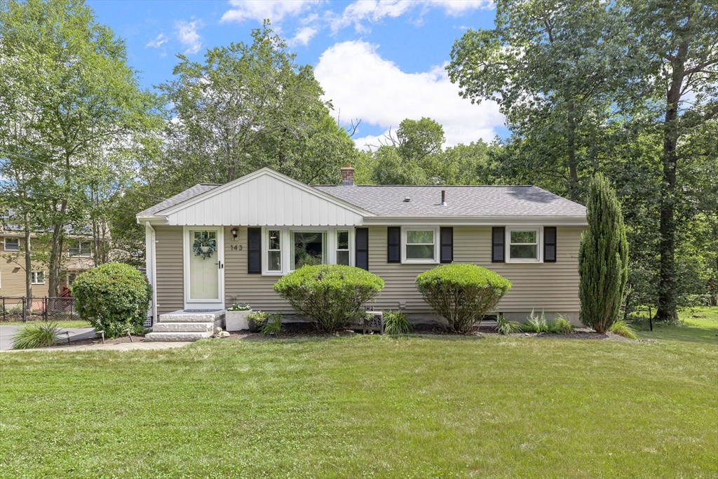 143 Oak Street