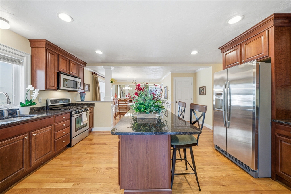 18 Ellsworth Village Rd 18