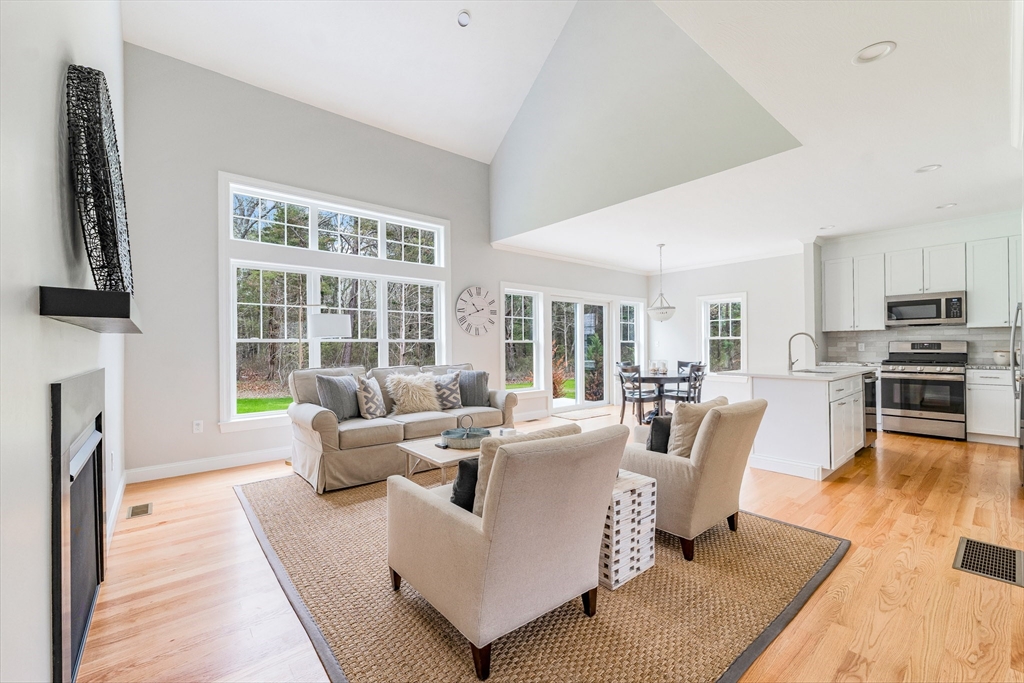 18 Pasture Hill Road