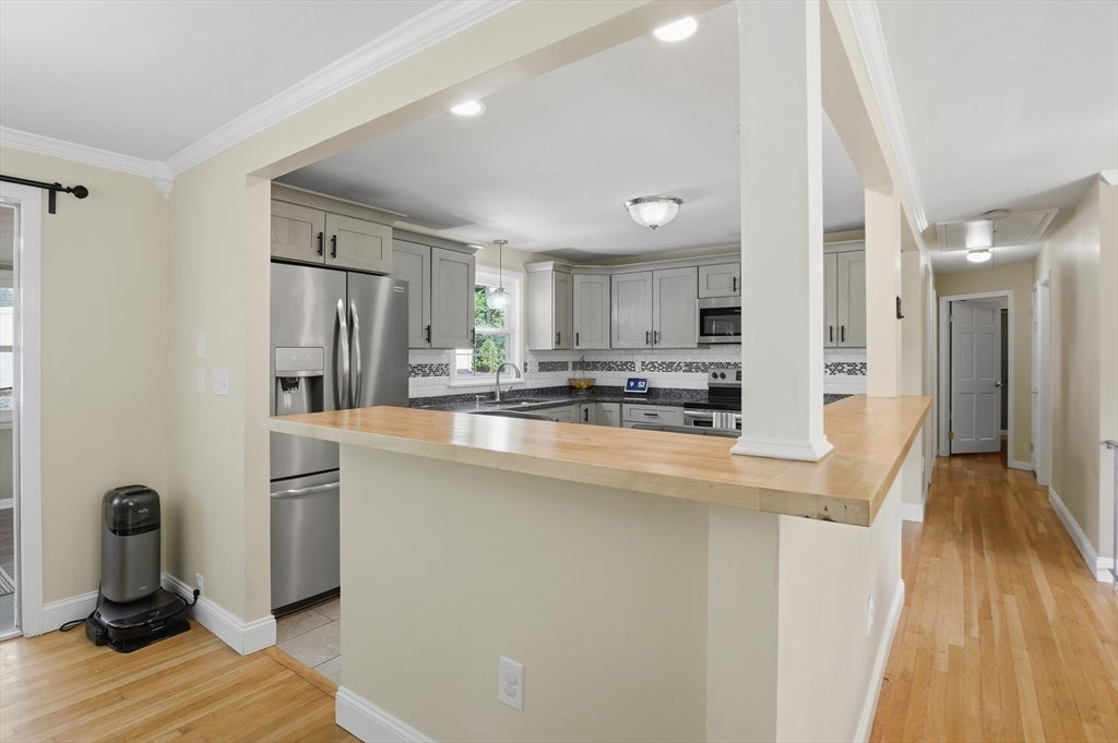 841 Grove Street Terrace, Worcester, MA, 841 Grove Street Terrace, Worcester, MA Photo #13