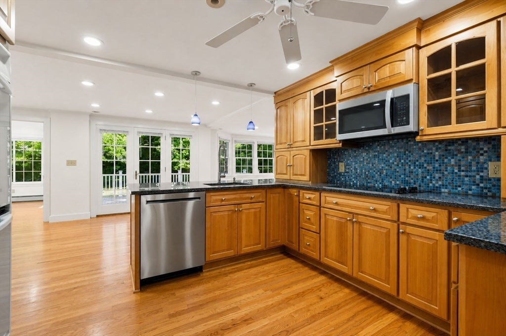 82 Allen Avenue #SF, Newton, MA Photo #9